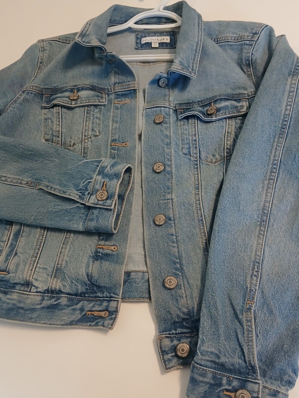 Loft Denim Jacket Size Large - Picture 5 of 5